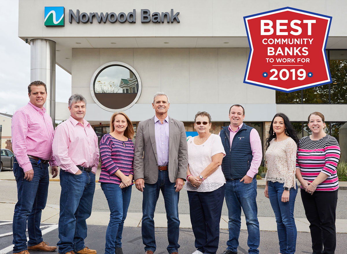 ICBA Best Community Bank to work for photo with Norwood's team all dressed in pink